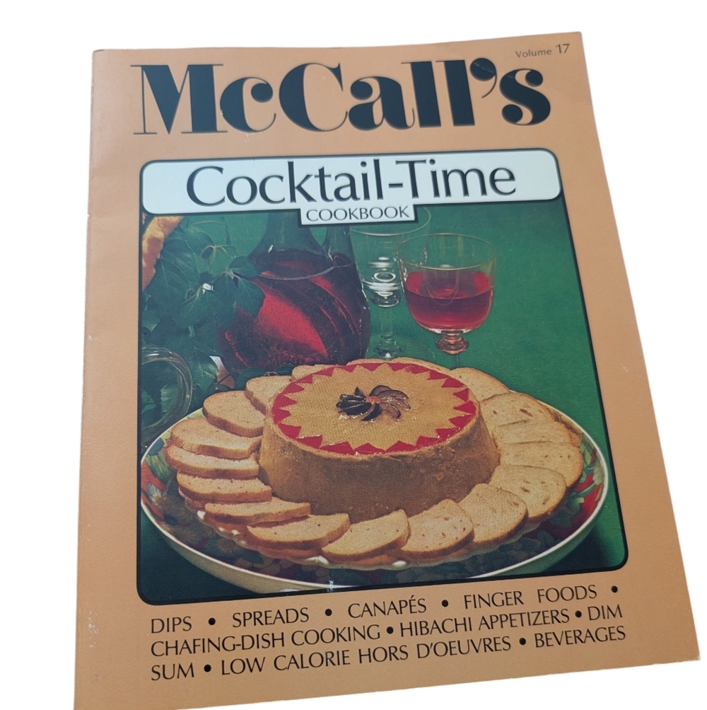 80s Vintage McCall's Cocktail-Time Cookbook‎ Volume 17
